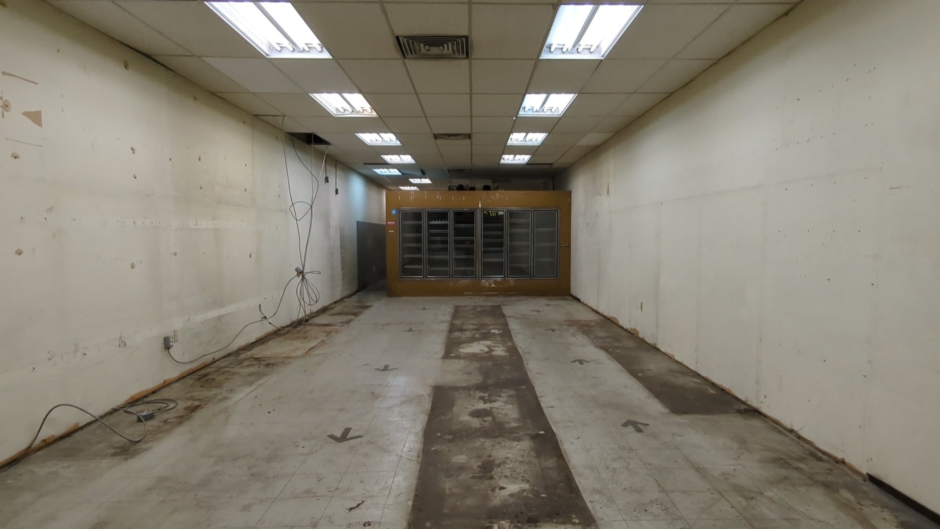 Convenience store after junk removal and demolition services